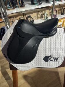 Demo Stubben Laurus veelzijdigheidszadel 16 inch zwart