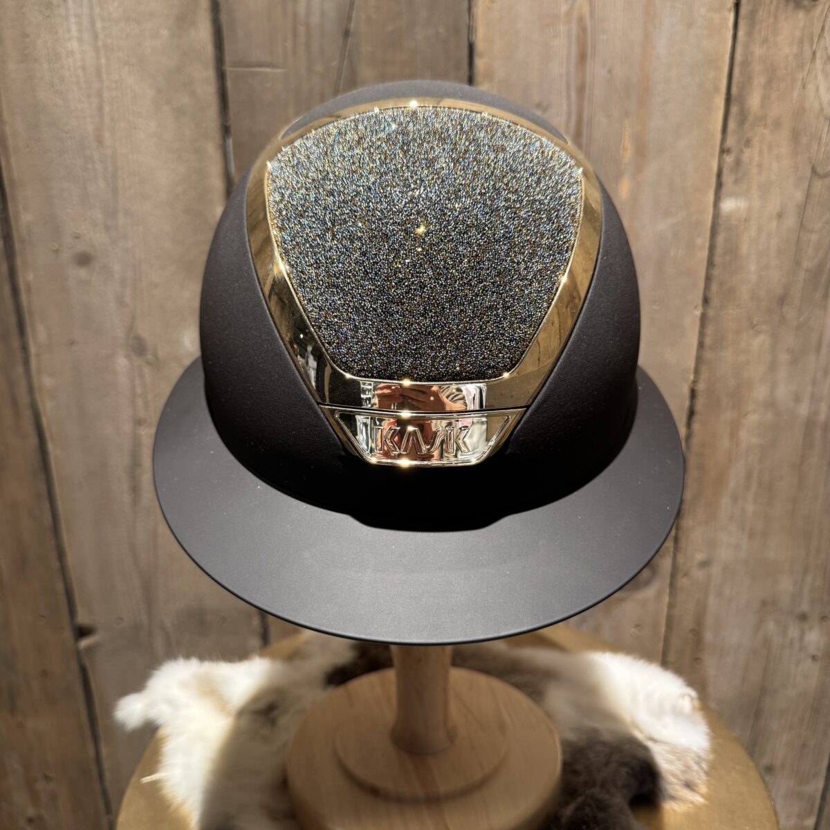 Kask Star Lady Chrome Swarovski Carpet Bruin Aureum