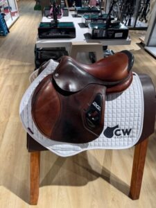 Tweedehands CWD 2GS springzadel 17'' 2023