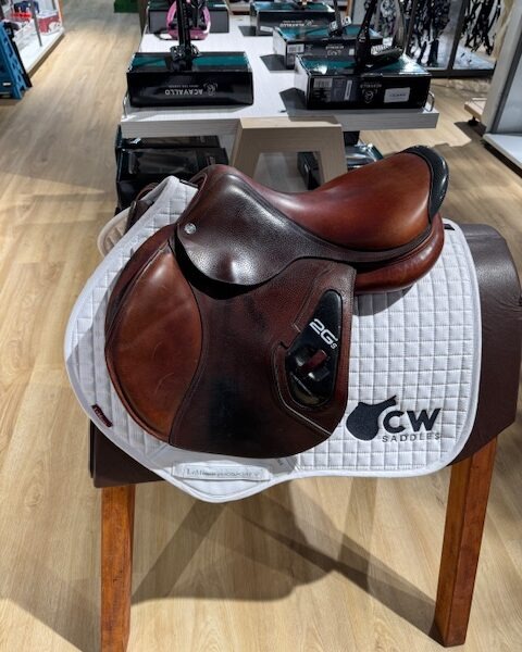 Tweedehands CWD 2GS springzadel 17'' 2023