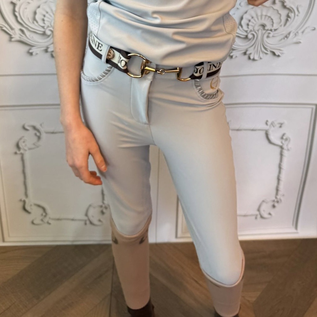 Joline Rijbroek Iris Grey