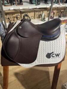 DEMO Prestige Paris springzadel Bruin 17 inch