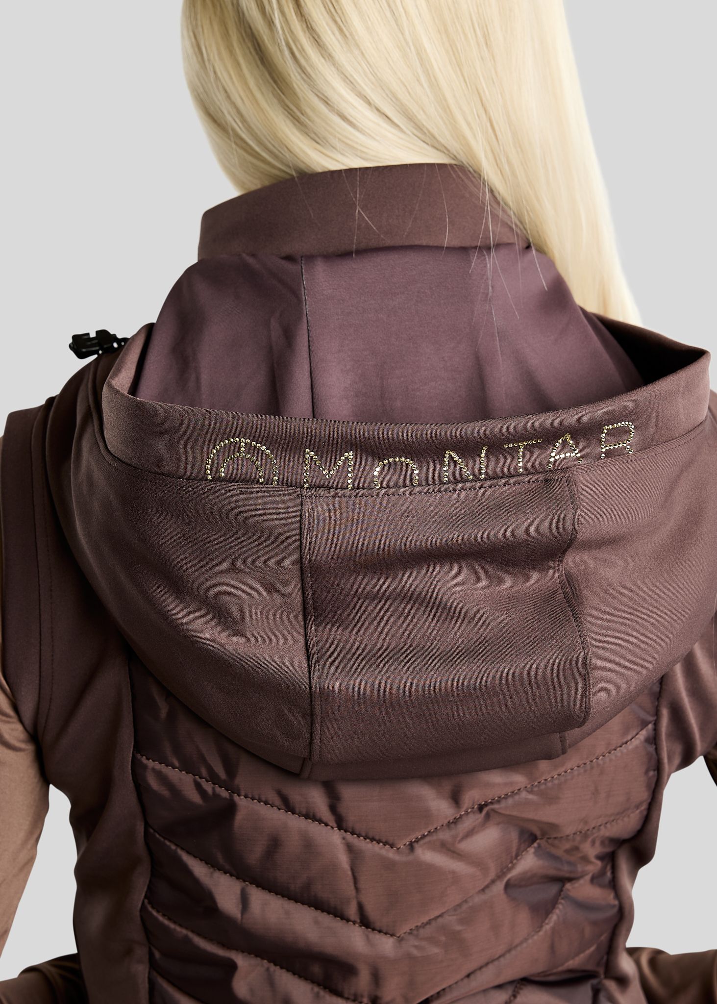 Montar MoEverline Hybrid Bodywarmer Golden Quartz Crystals – Black Peony