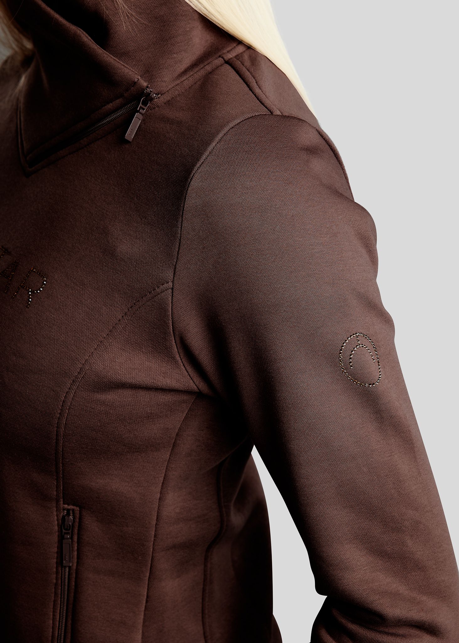 MoNaja Sweatshirt w. High Collar and Golden Quartz Crystals Black Peony